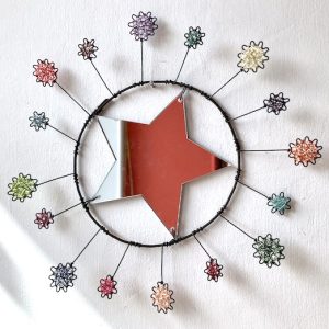 Etoile à pompons- Vendu