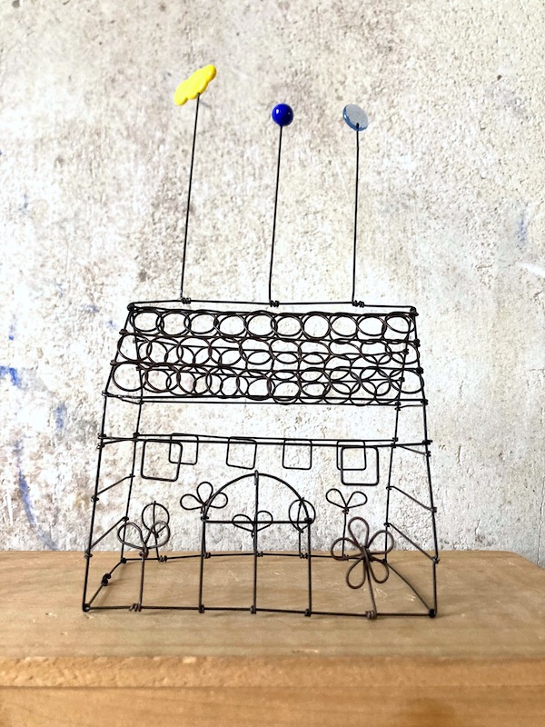 Petite maison 3 nuages - Non disponible-possibilité commande