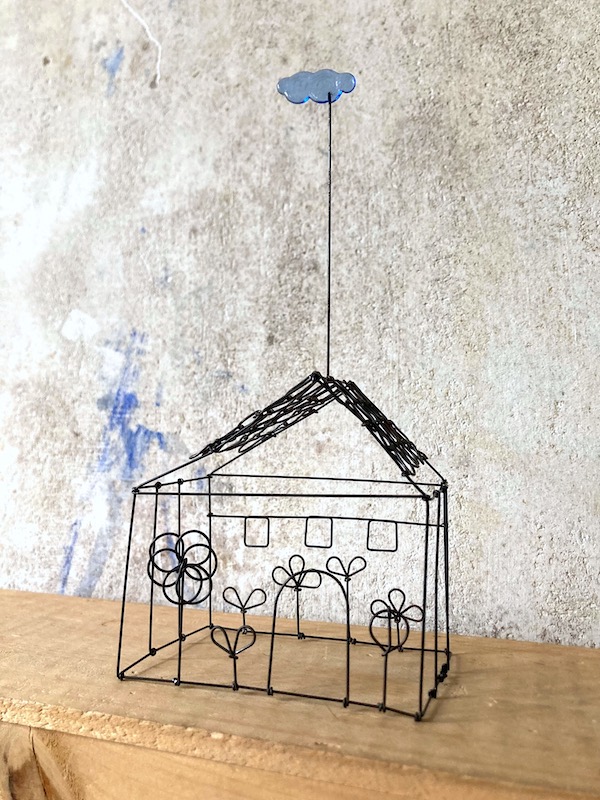 Petite maison basse - Non disponible-possibilité commande